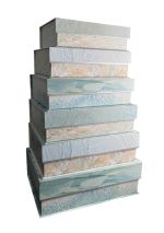 NESTED GIFT BOXES 